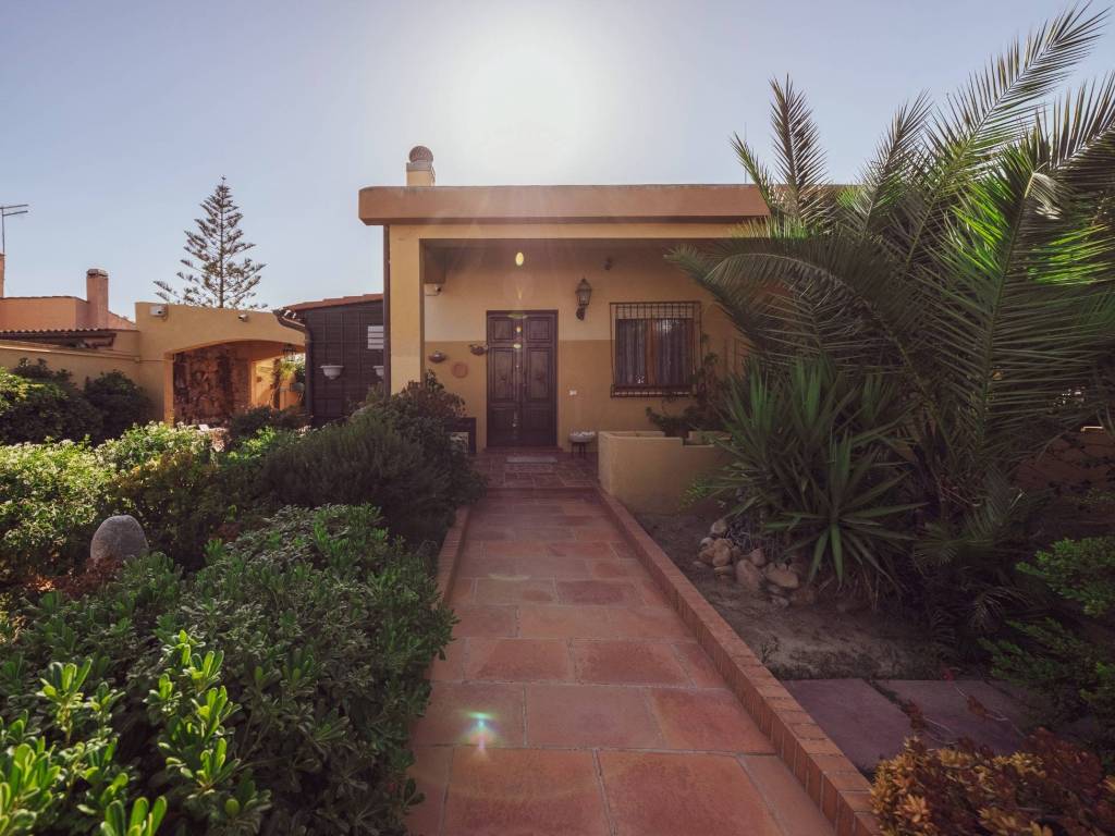 Villa a Quartu sant'elena in Via Nurra - Foto 5