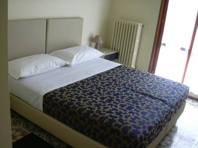 Appartamento a Salsomaggiore terme in Viale Respighi - Foto 2