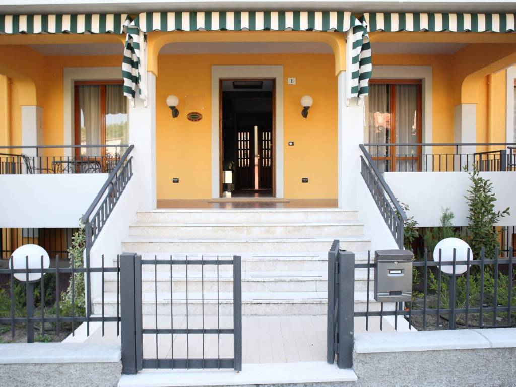 Palazzo / stabile a Salsomaggiore terme in Via Ottorino Respighi - Foto 5