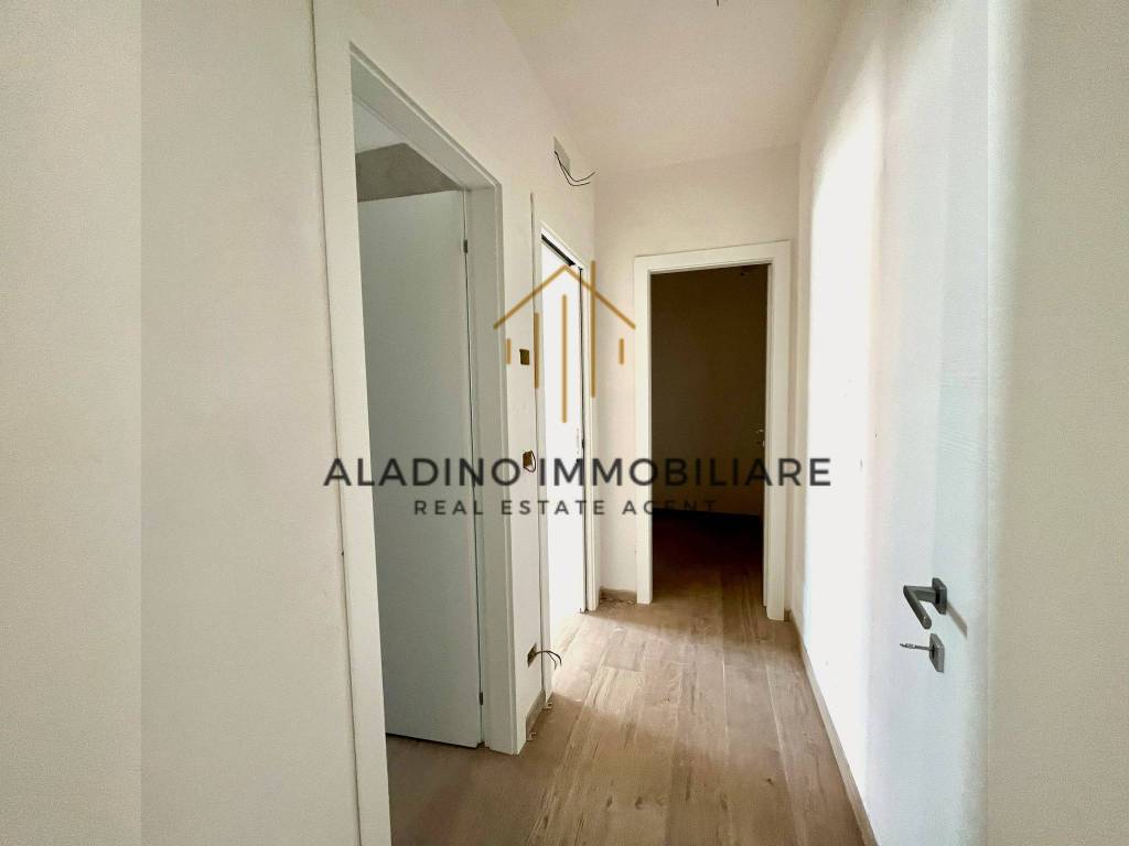 Appartamento a Trani in Strada Finanzieri - Foto 4