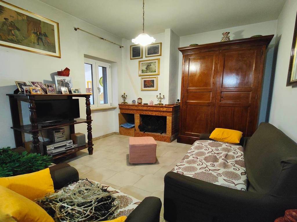 Villa a Cerisano in via chiusa Quintieri - Foto 4