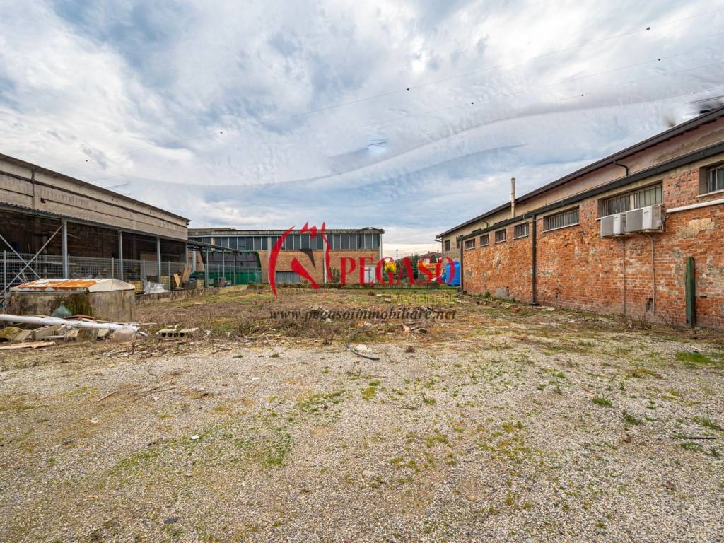 Casa indipendente a Pescia in Strada Provinciale Mammianese - Foto 3