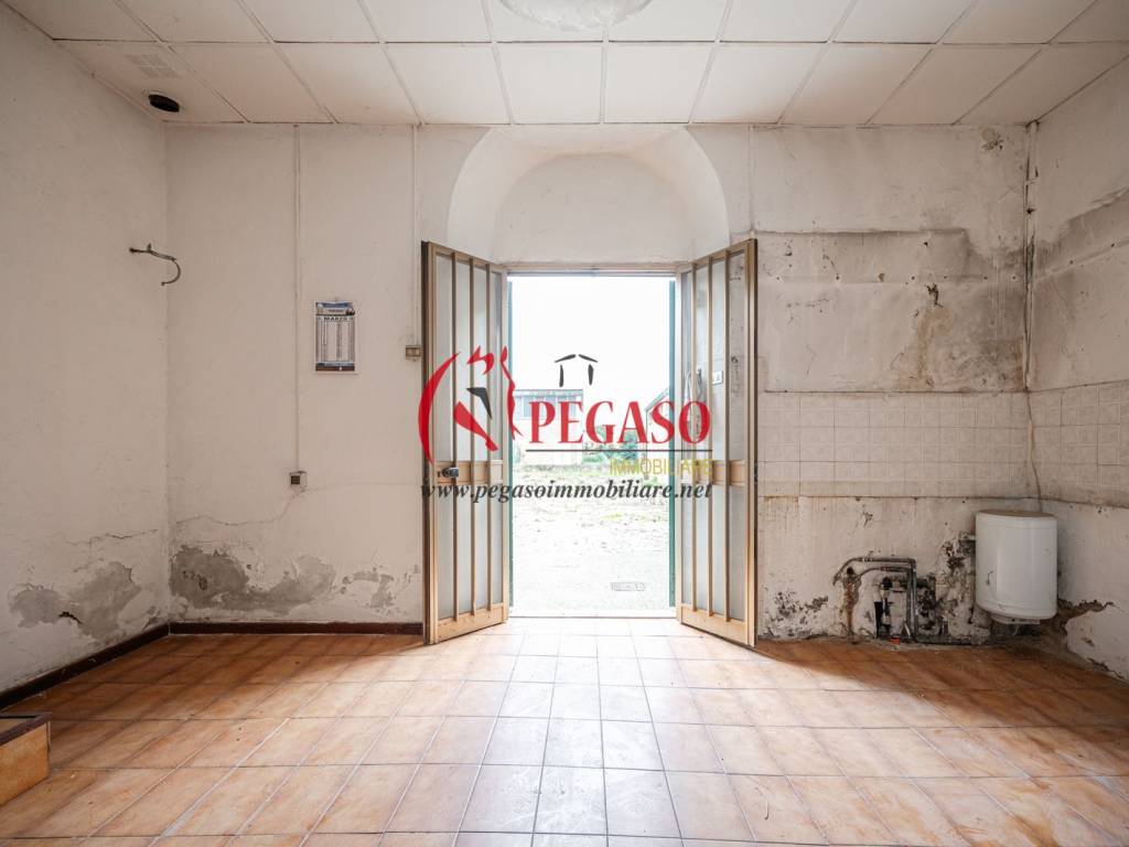 Casa indipendente a Pescia in Strada Provinciale Mammianese - Foto 4