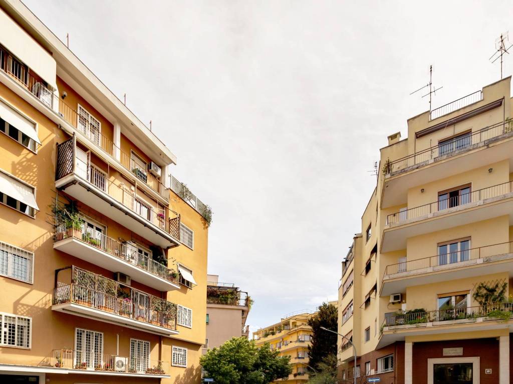 Attico / mansarda a Roma in Largo Lucio Apuleio - Foto 5