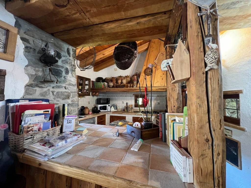 Casa indipendente a Antey-saint-andrè in Località Chessin, 6 - Foto 5