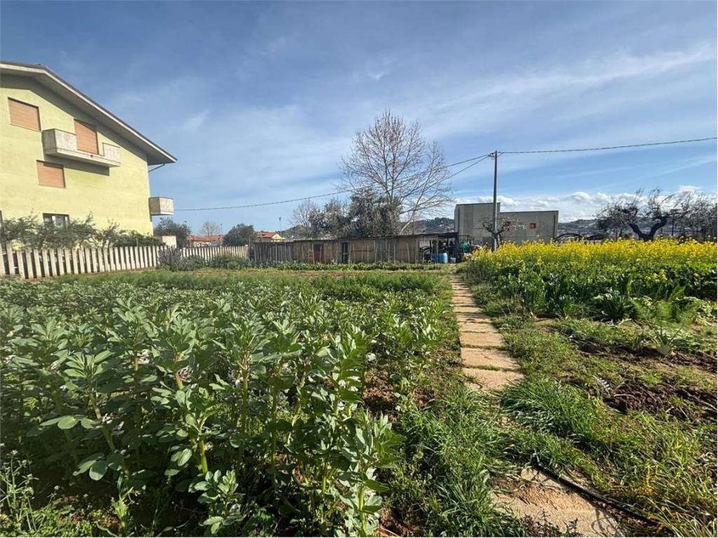 Terreno a Città sant'angelo in Strada Lungofino - Foto 4