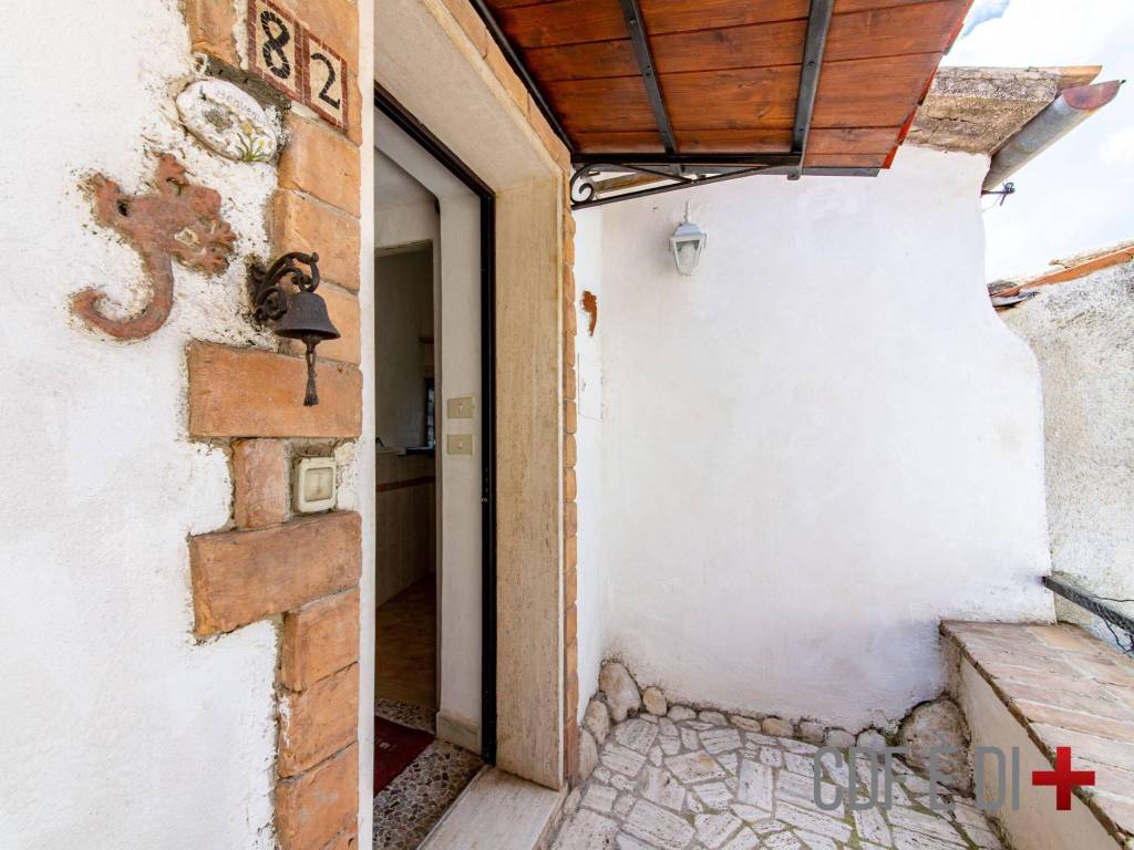 Appartamento a Poggio nativo in Via Corso Umberto I - Foto 5