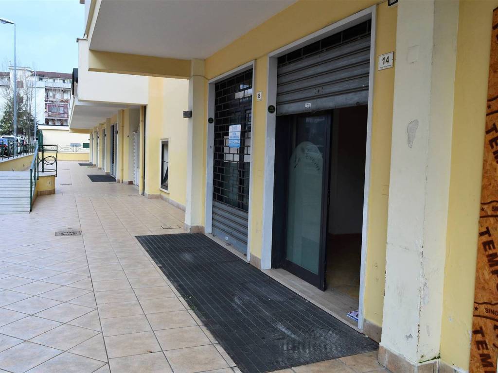 Immobile a Santa maria capua vetere in Via Gran Bretagna , 12 - Foto 4