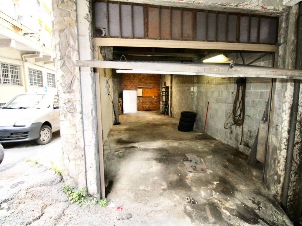 Box / garage a Genova in Salita Superiore della Noce - Foto 5