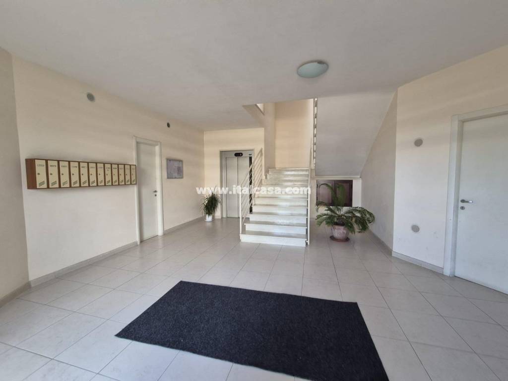 Appartamento a Crotone in via olanda - Foto 3