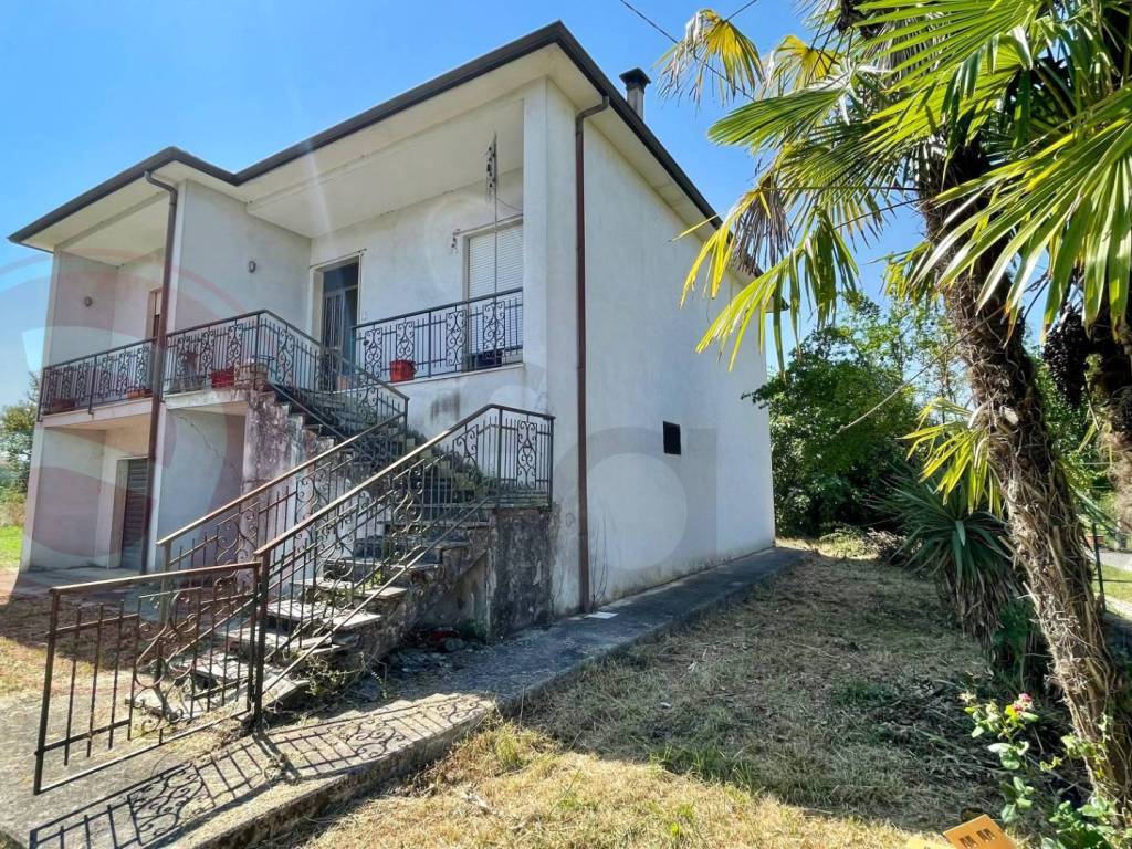 Casa indipendente a Ceprano in Via Guardaluna, 12 - Foto 3
