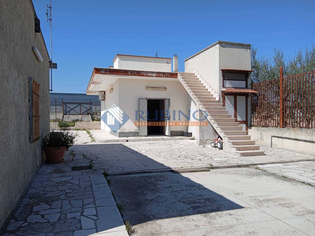 Villa a Barletta in Via Vecchia Andria - Foto 4