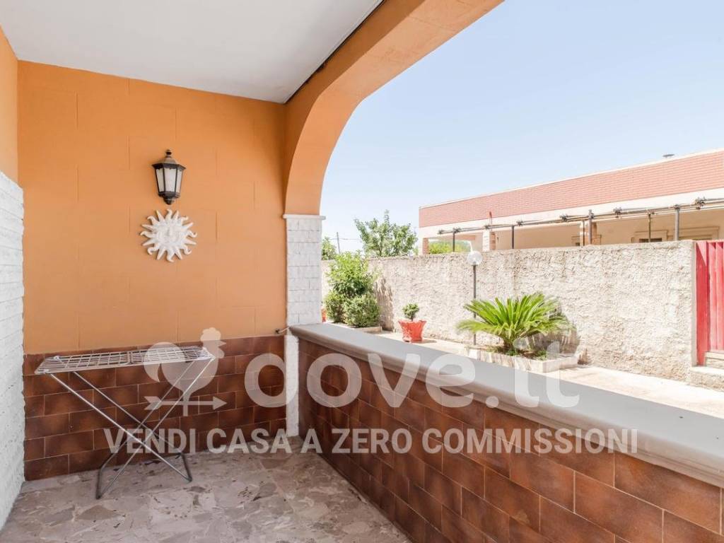 Appartamento a Statte in Via L. Rizzolla, 2 - Foto 4