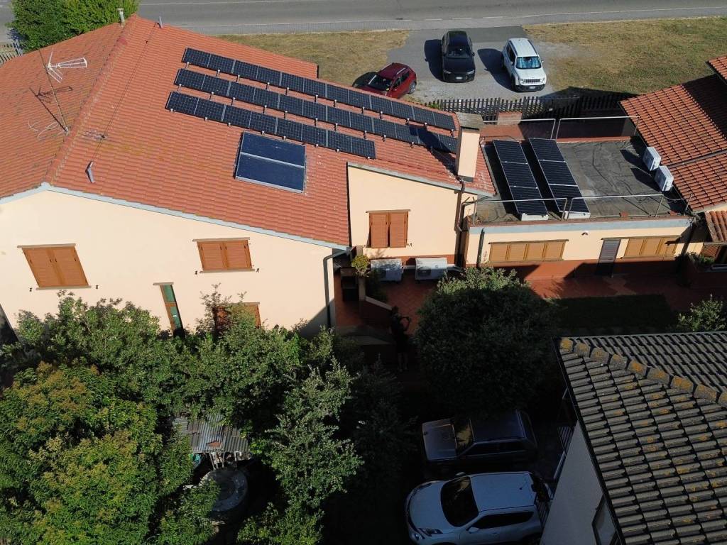 Villa a Campiglia marittima in Via Nino Nanetti, 19 - Foto 5