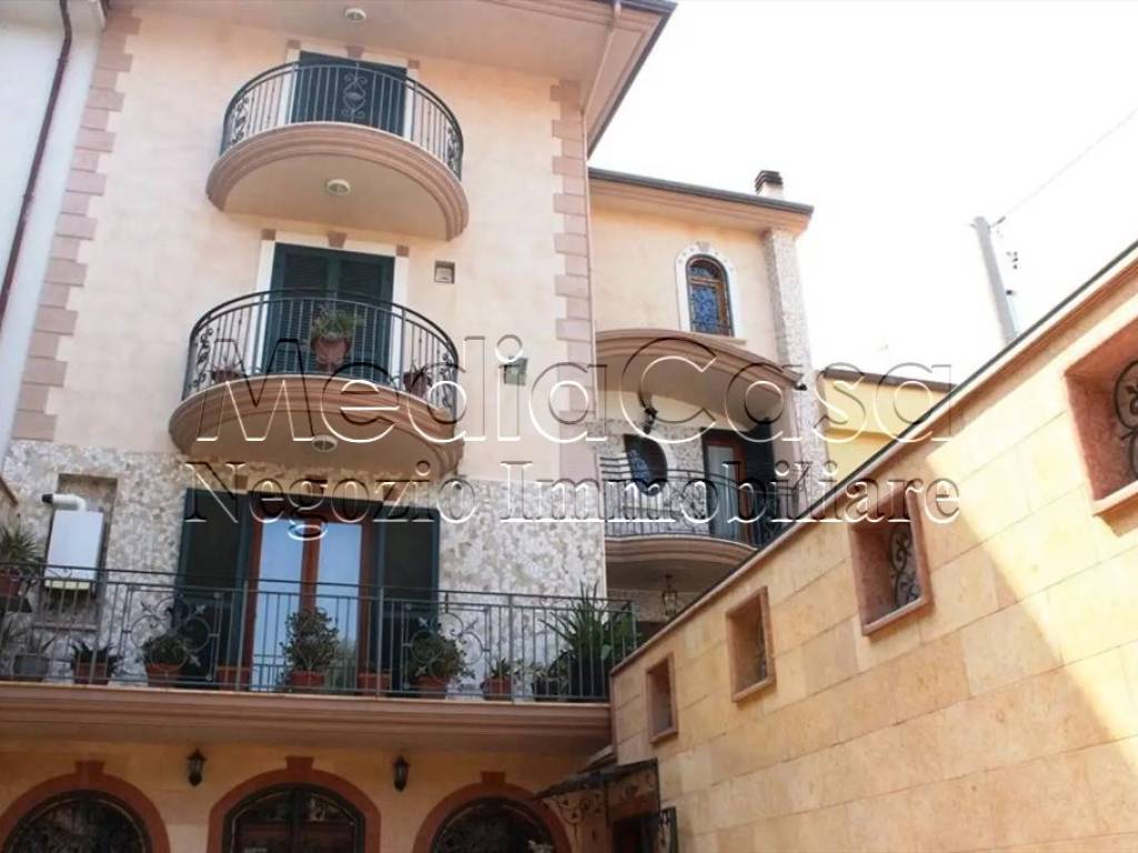 Villa a Teverola in Via 1 Dietro Corte - Foto 4