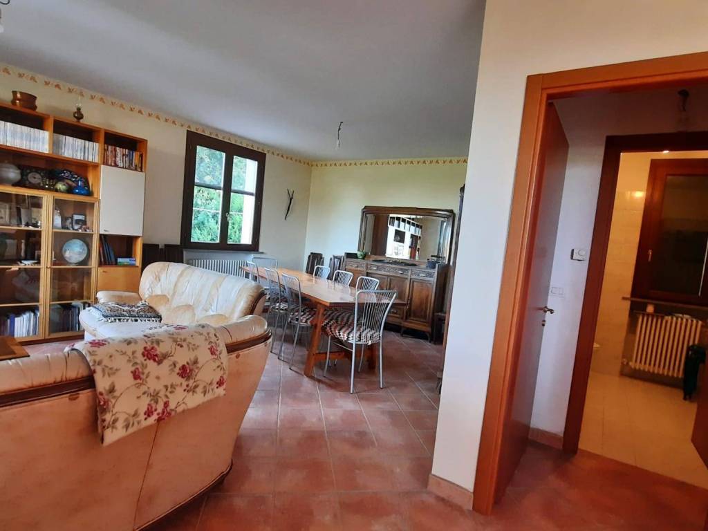 Appartamento a Casina in Località Valpegola - Foto 4