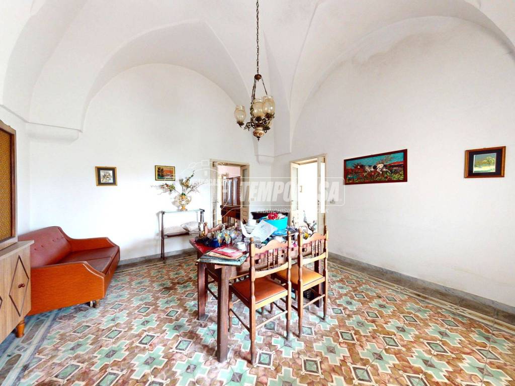 Casa indipendente a Lizzanello in Via d'Afflitto 72 - Foto 3