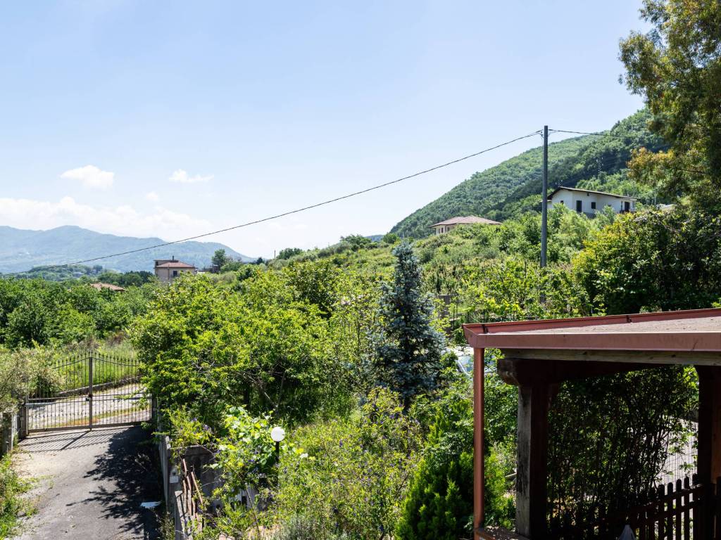 Villa a Salerno in Via Altimari, 21 - Foto 2
