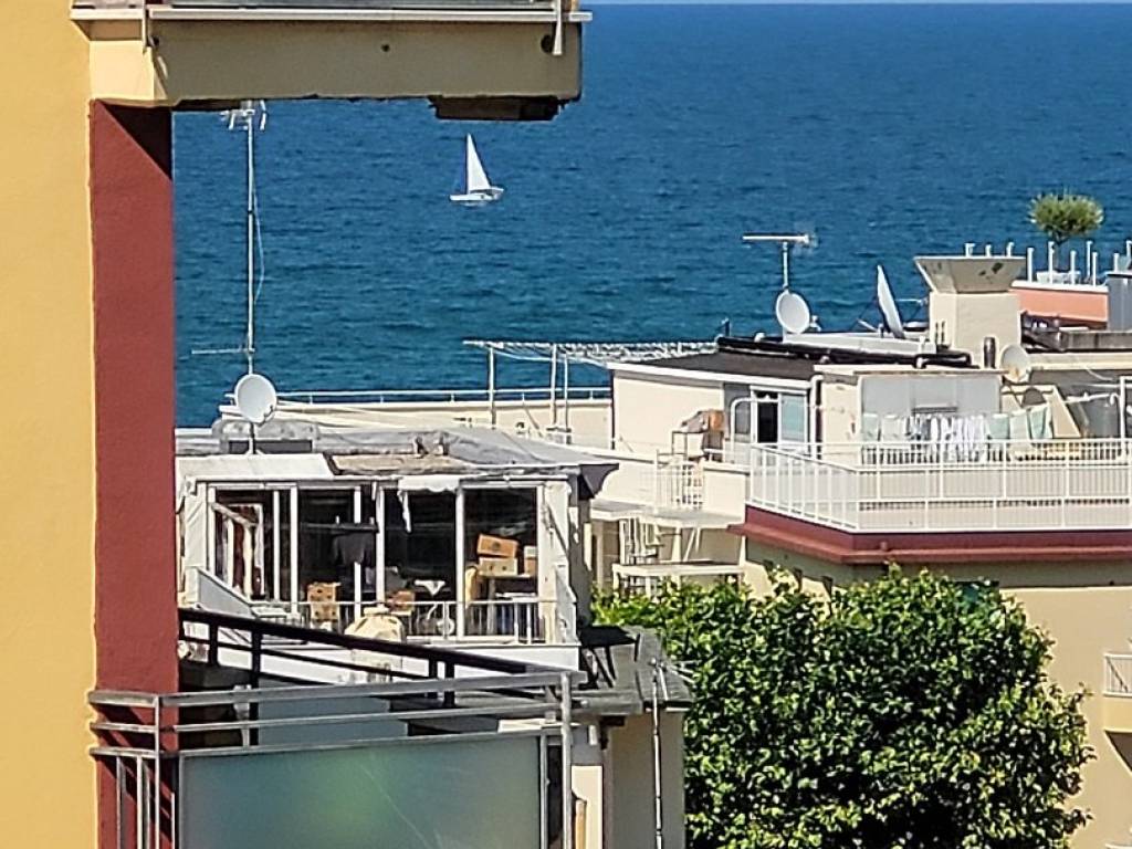Appartamento a Gabicce mare in Viale della Vittoria, 36 - Foto 2