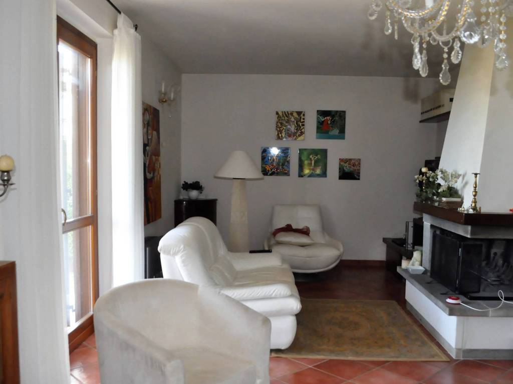 Villa a Castiglione del lago in Località Guidonami, 21 - Foto 4