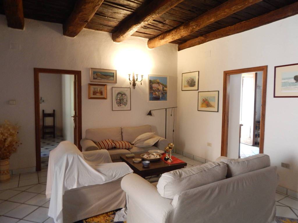 Appartamento a Maratea in Via Camillo Benso di Cavour - Foto 4