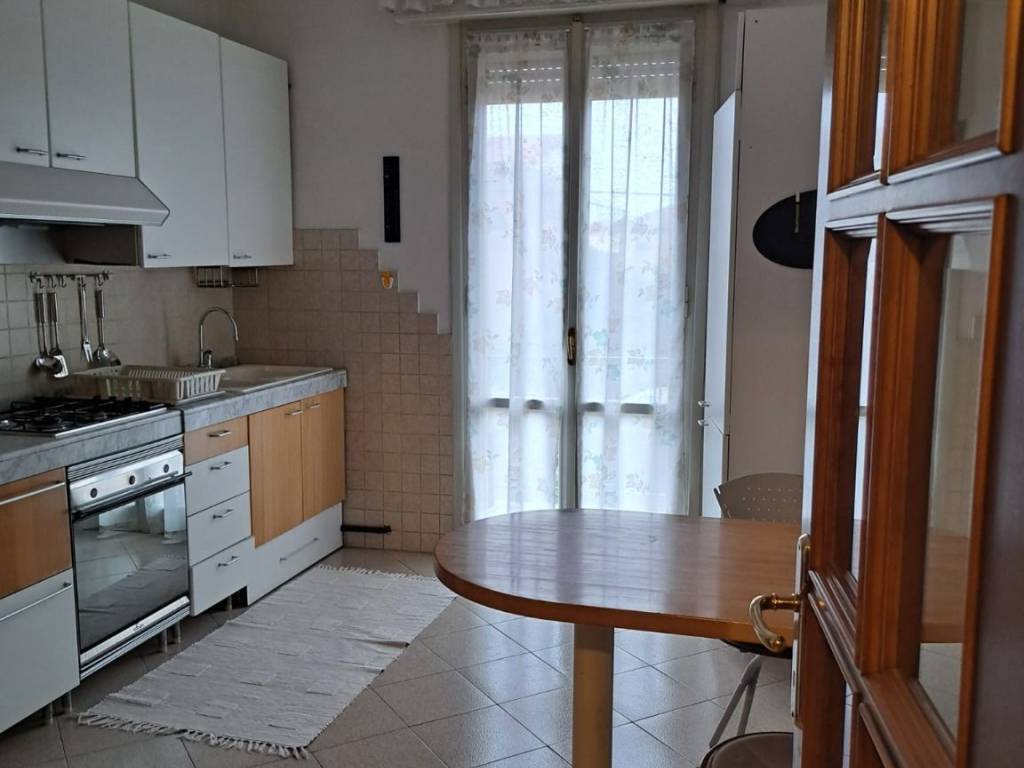 Appartamento a Modena in Via Francesco Ambrosoli - Foto 4