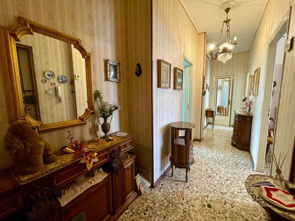 Appartamento a Vercelli in Via Giovanni Boccaccio, 21 - Foto 5