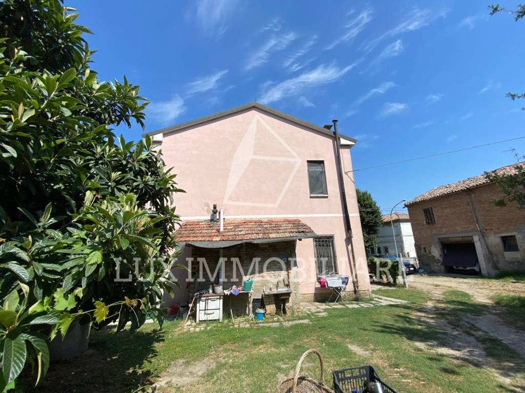 Villa a Bagnacavallo in Via Superiore - Foto 2
