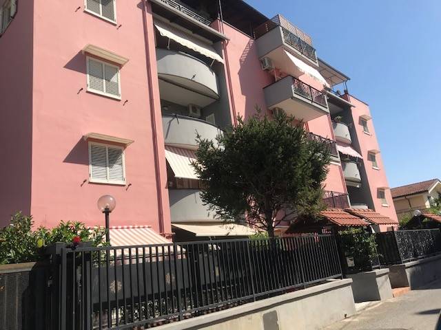 Appartamento a Caserta in Via Eduardo De Filippo, 15 - Foto 3