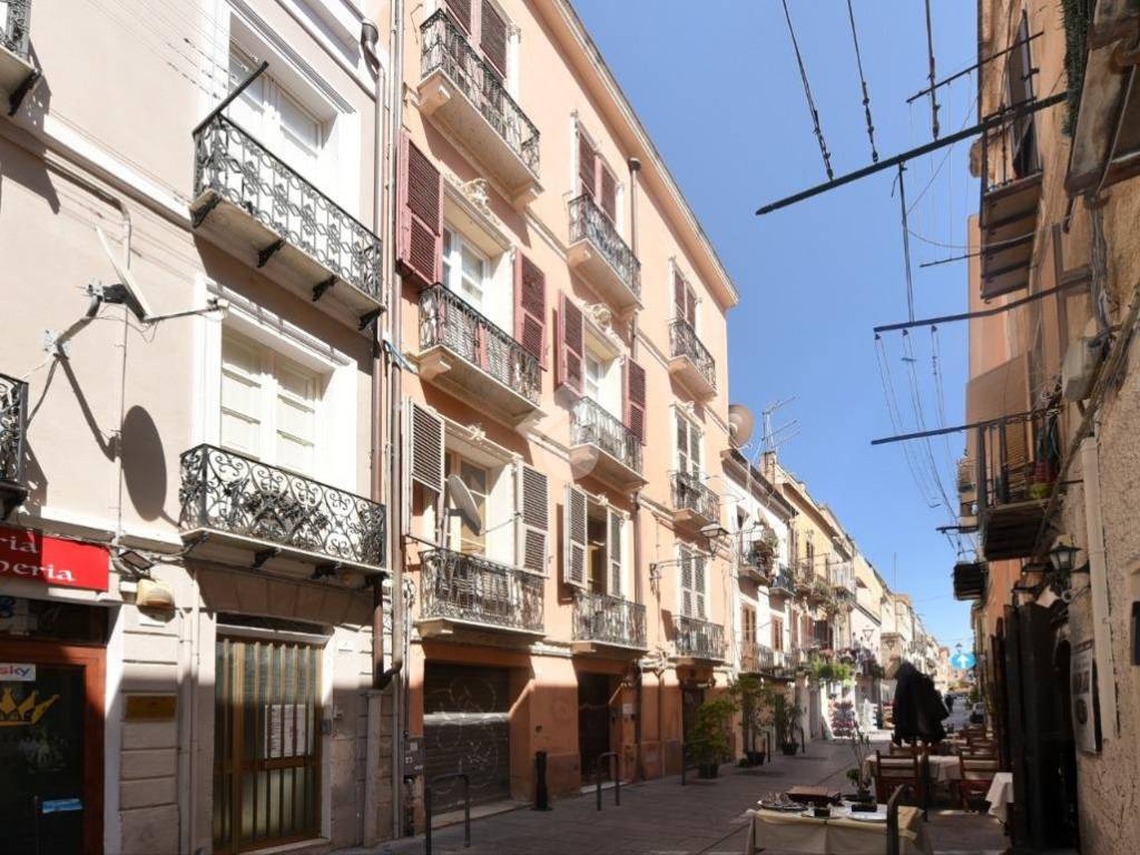 Appartamento a Cagliari in Via Cavour, 93 - Foto 2