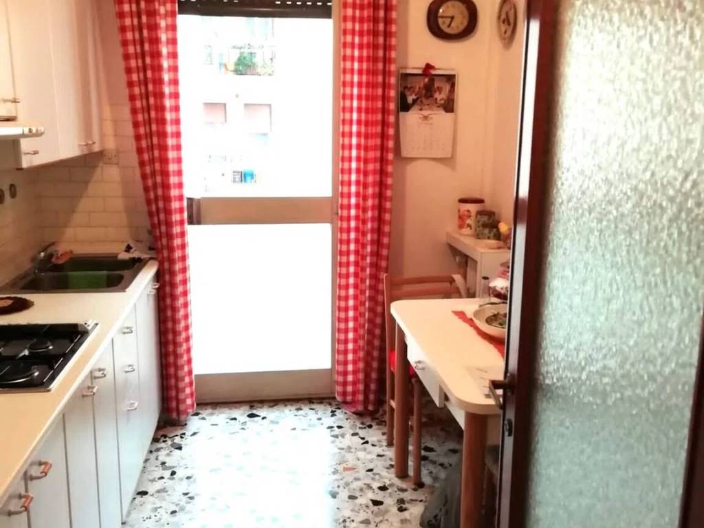 Appartamento a Treviso in Via Montello, 7 - Foto 2