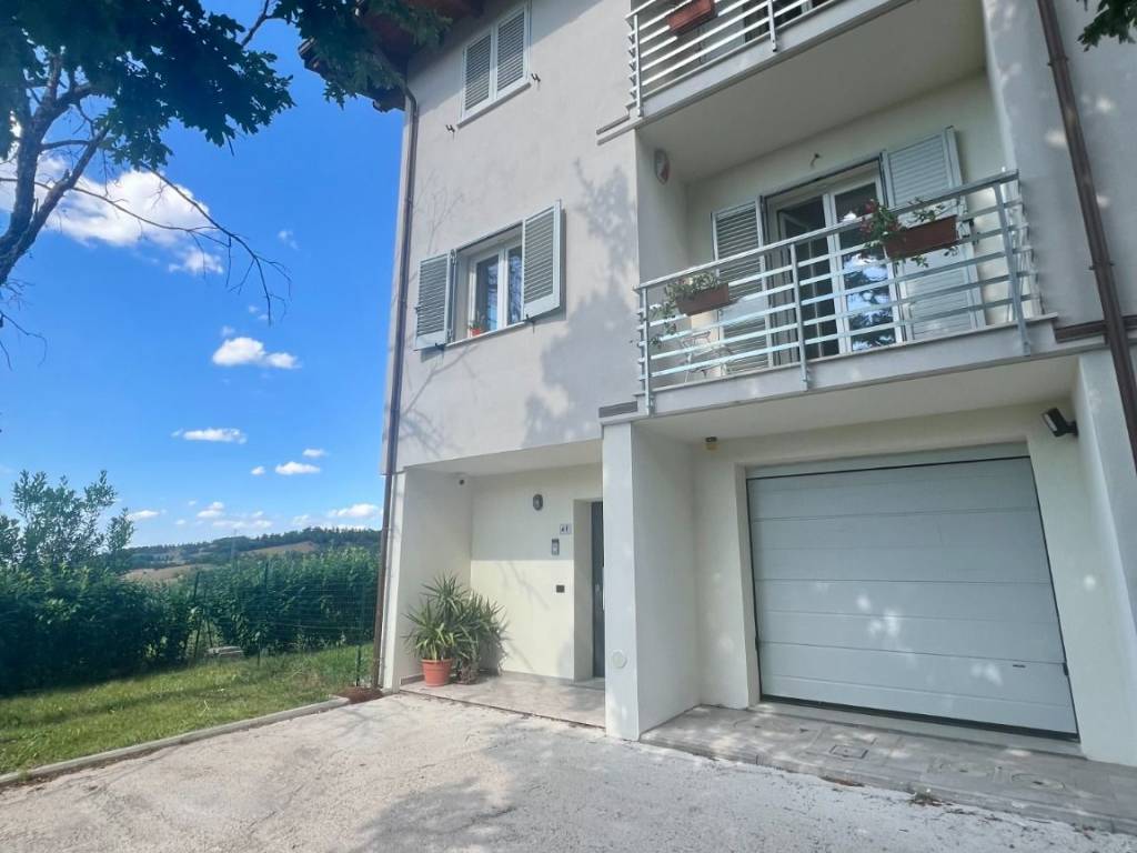 Casa indipendente a Castiglione dei pepoli in Via F. Masi, 4 - Foto 2