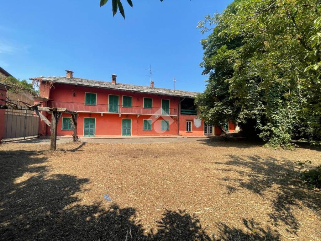 Casa indipendente a Cavour in Via Macello, 32 - Foto 2