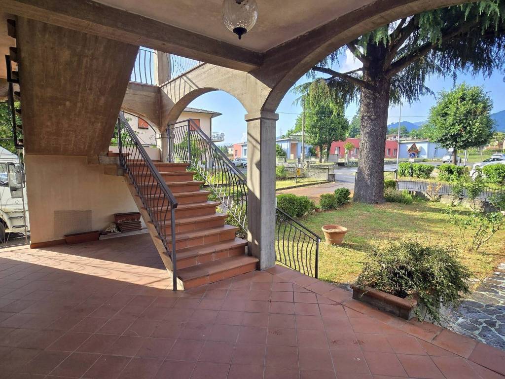 Villa a Coreglia antelminelli in Via Case d'Andrea, 5 - Foto 3