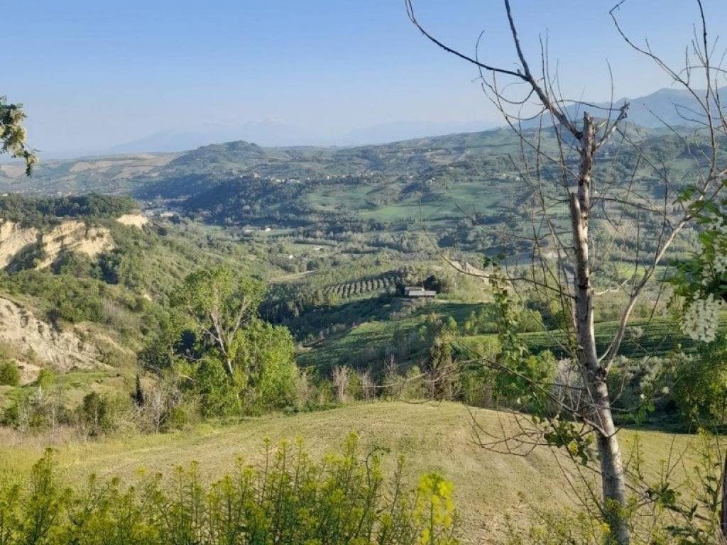Terreno a Montefino in Frazione contrada case sparse - Foto 2