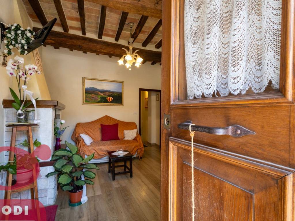 Appartamento a Todi in Vocabolo Castello Due Santi, 34 - Foto 2