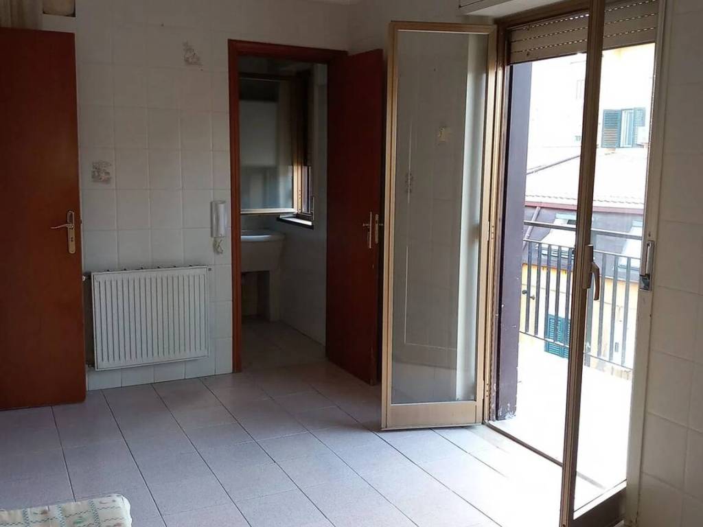 Appartamento a Caltanissetta in Via Pitrè Giuseppe, 3 - Foto 2