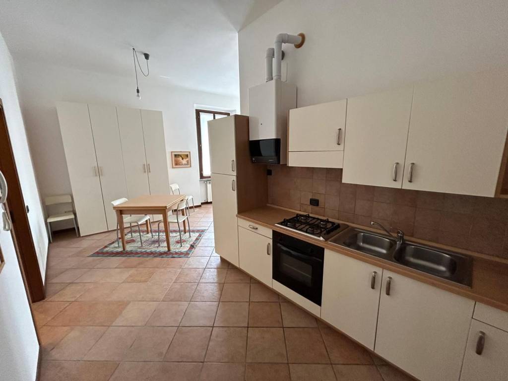 Appartamento a Galliate - Foto 4