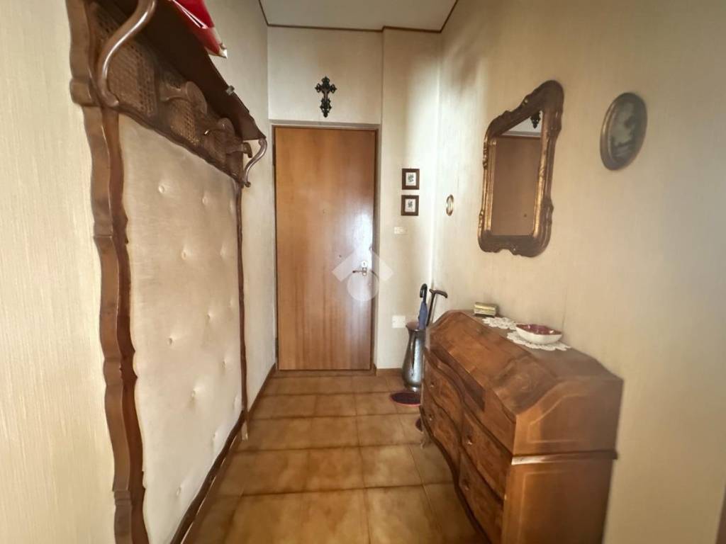 Appartamento a Verona in Via mercantini, 6 - Foto 2