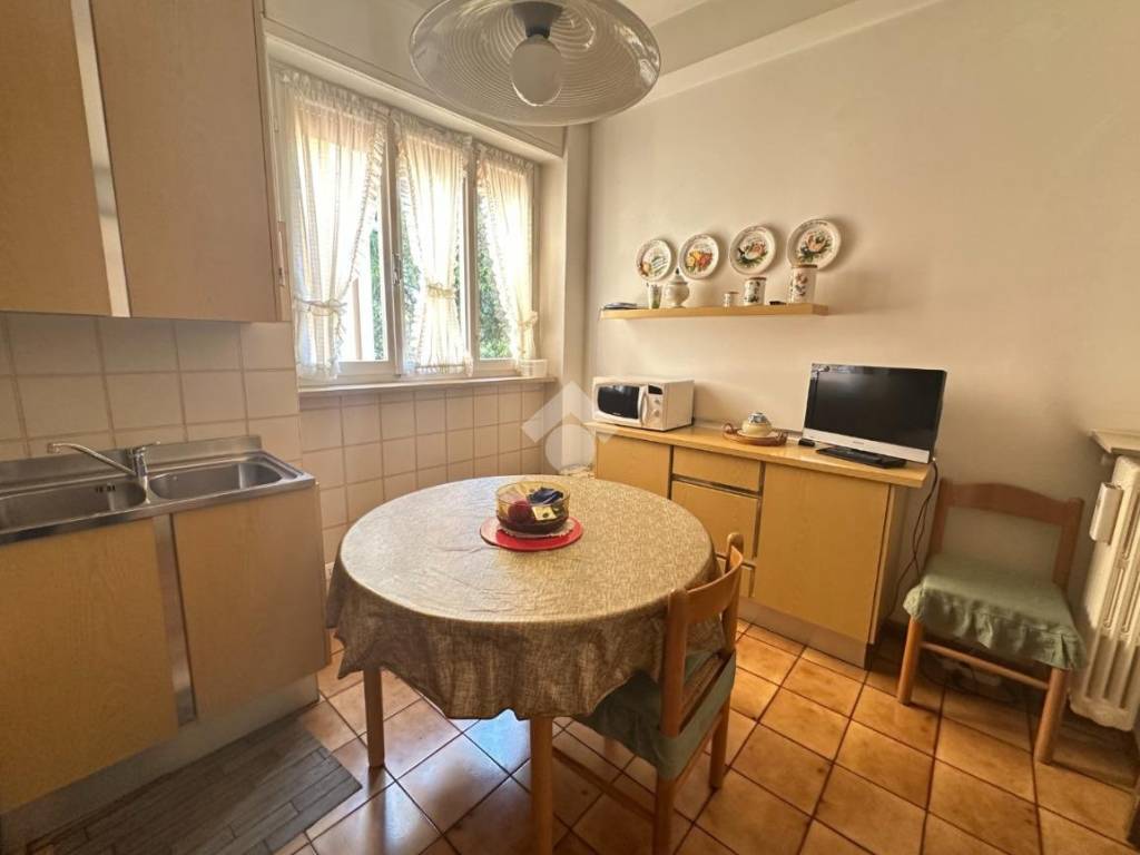 Appartamento a Verona in Via mercantini, 6 - Foto 4