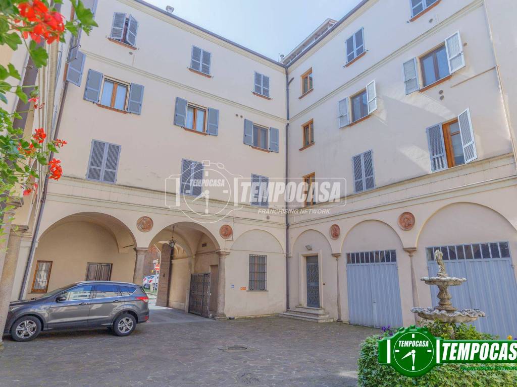 Appartamento a Piacenza in Via Sant'Eufemia 36 - Foto 2