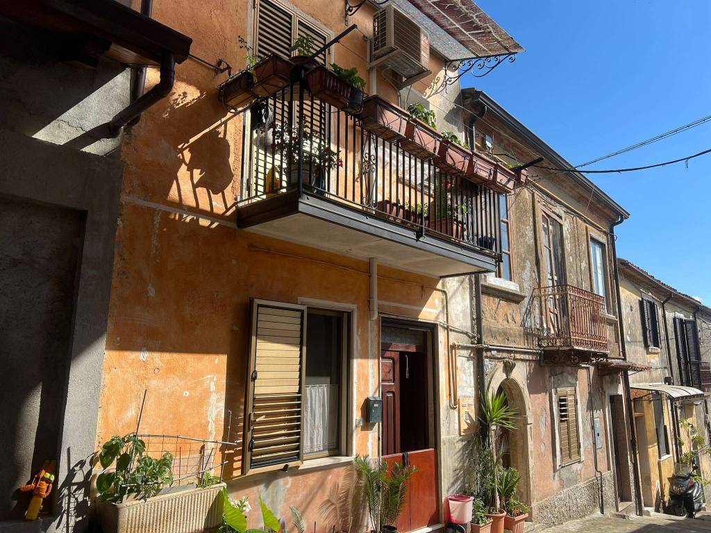 Casa indipendente a Vibo valentia in Borgo San Sebastiano - Foto 3