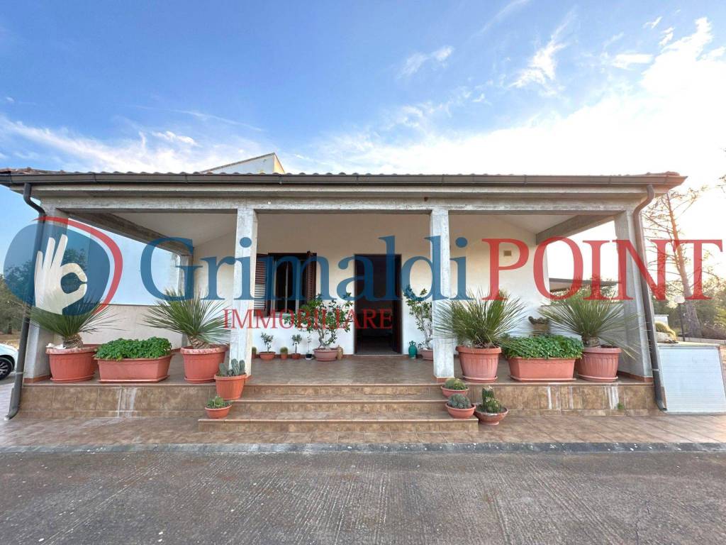 Villa a Cursi in 30 Via O. Macri - Foto 2
