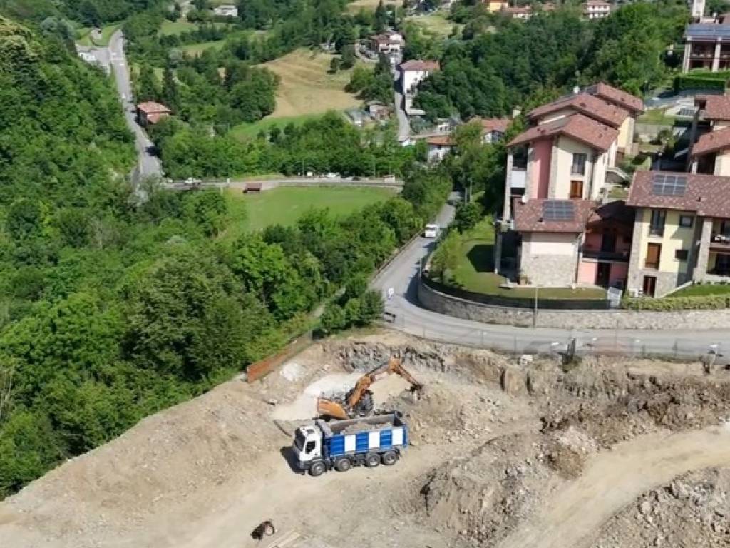 Appartamento a Calolziocorte in Via Mandamentale - Foto 5