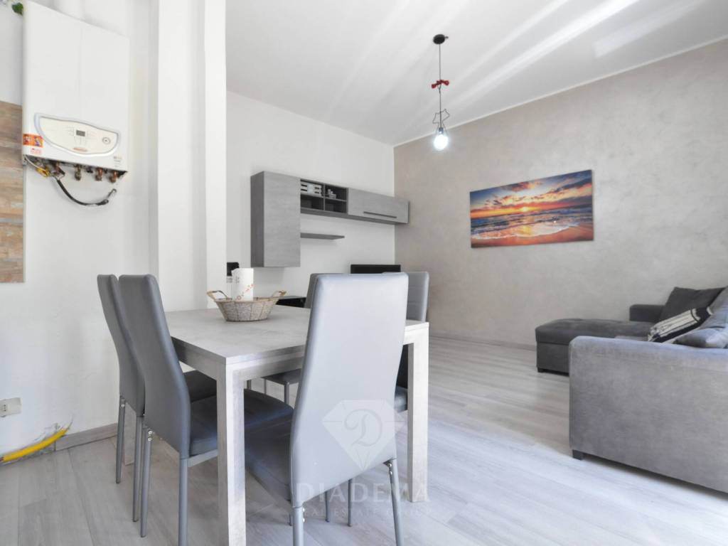 Appartamento a Jerago con orago in Via col di lana, 8 - Foto 4