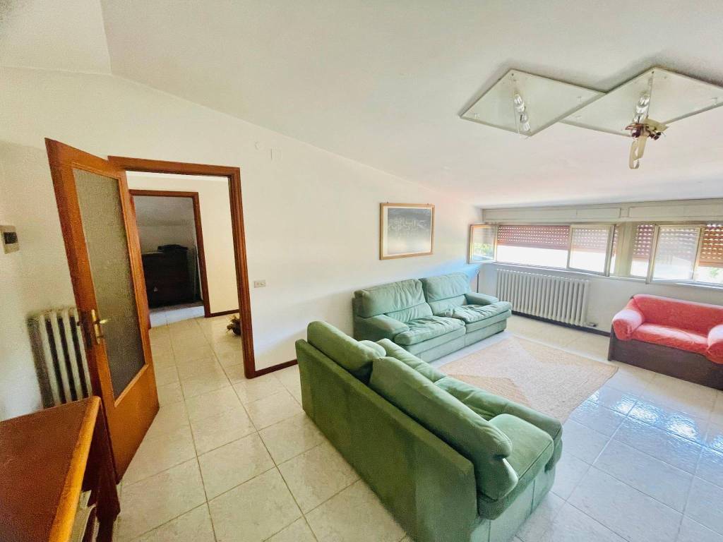 Appartamento a Castelbellino - Foto 2