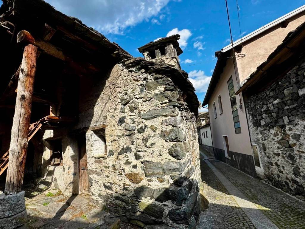 Rustico / casale a Antrona schieranco in Via Santa Maria - Foto 2