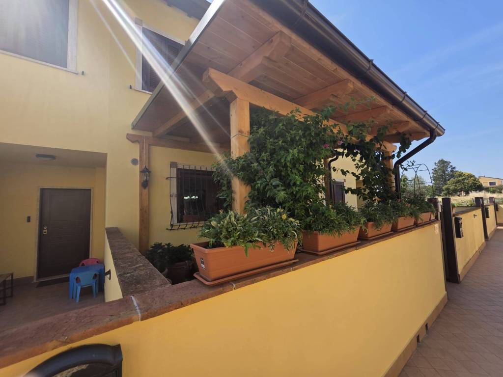 Villetta a schiera a Todi in Vocabolo Sant'Antonio - Foto 4