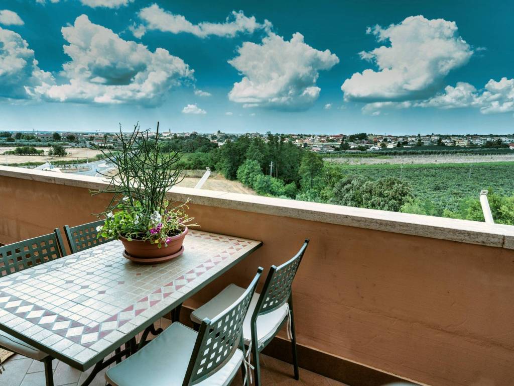 Appartamento a Cisterna di latina in Via Filippo De Luca - Foto 2