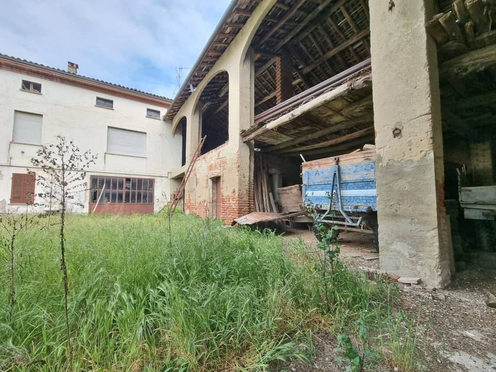 Villa a Casale monferrato in Via Goffredo Mameli, 7 - Foto 2